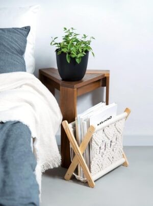 Mkono Macrame Magazine Rack - Image 4