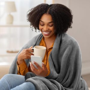 Utopia Bedding Fleece Blanket - Image 3